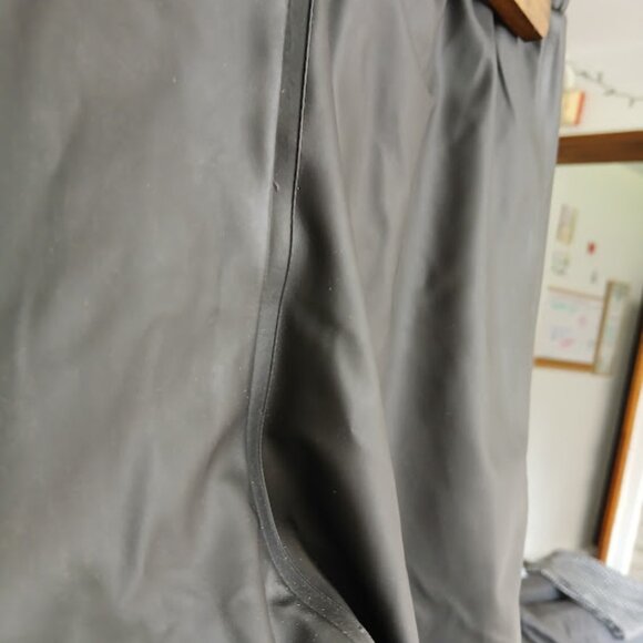 Juniors' Moss Rain Helly Hansen Pants - Picture 13 of 15